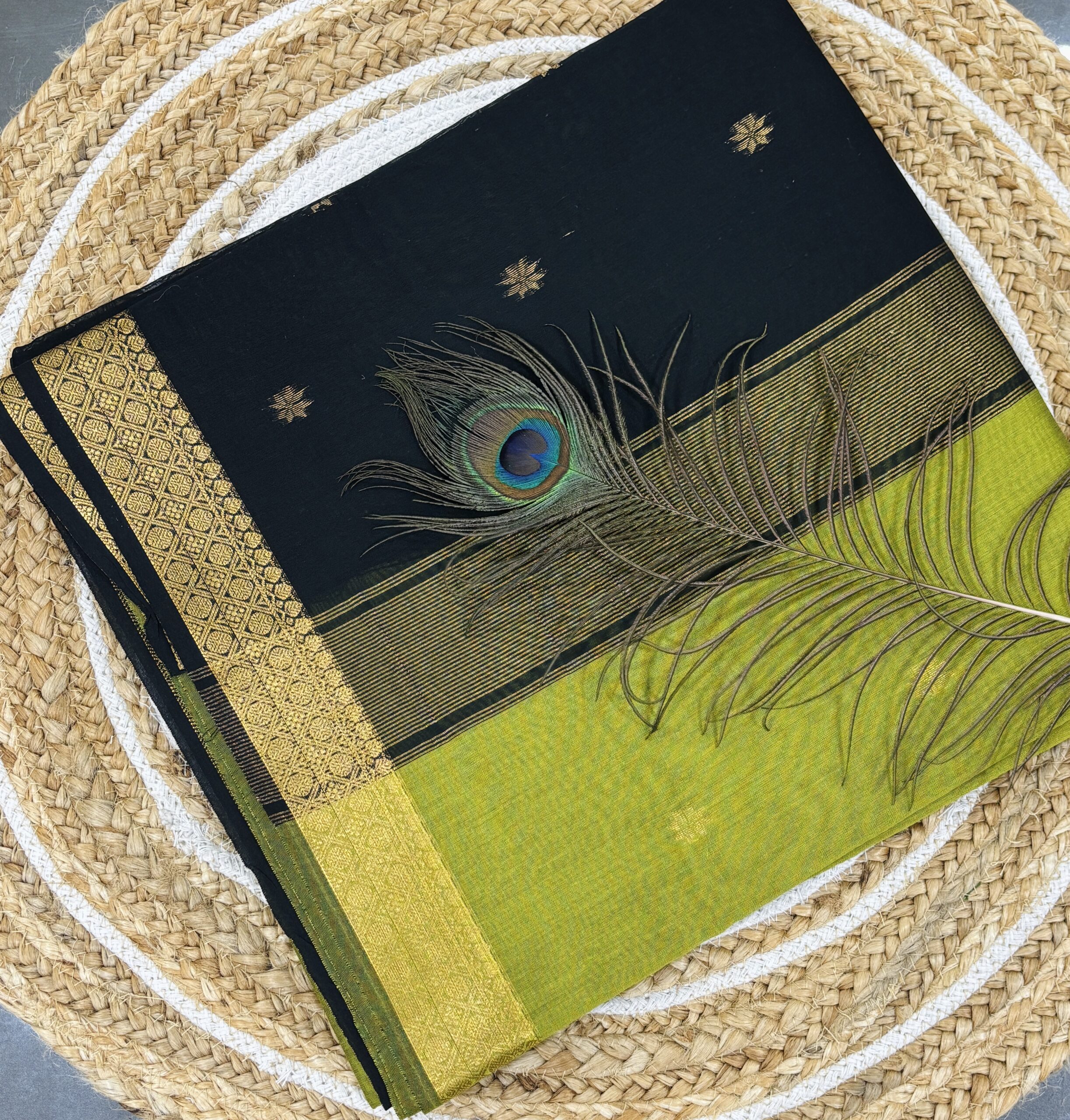 maheshwari-cotton-saree-green-black